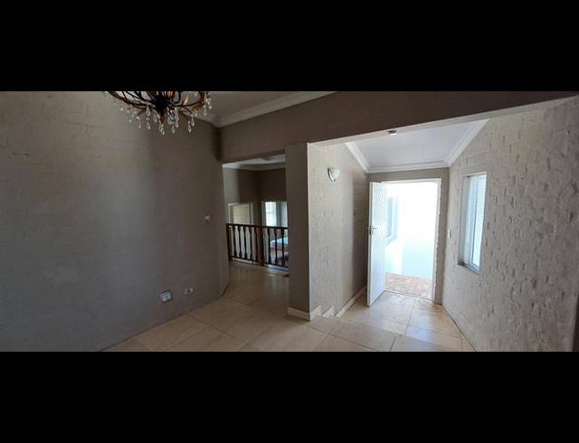 3 BEDROOM HOUSE FOR SALE IN STILBAAI-WES